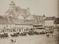 Trg bana Jelačića 1880. godine. Nakon potresa A.jpg
